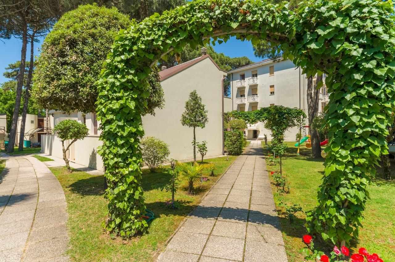 Delfa Hotel